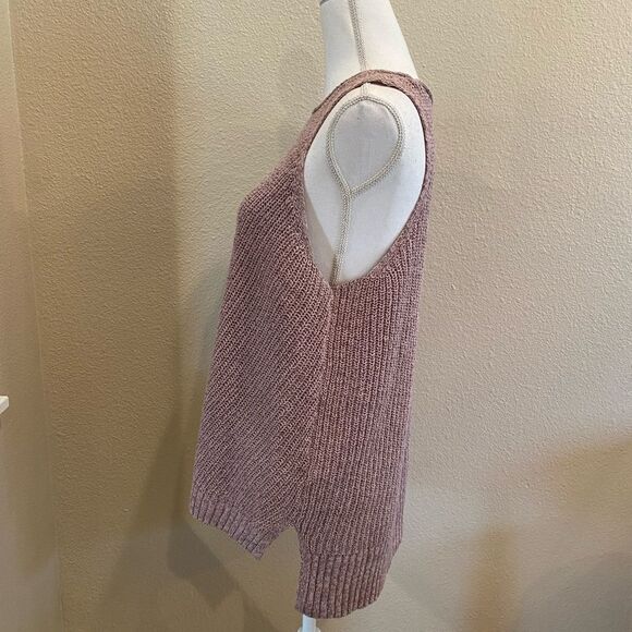 Maurices Sleeveless Knit Sweater in Pink Size L - Picture 3 of 4